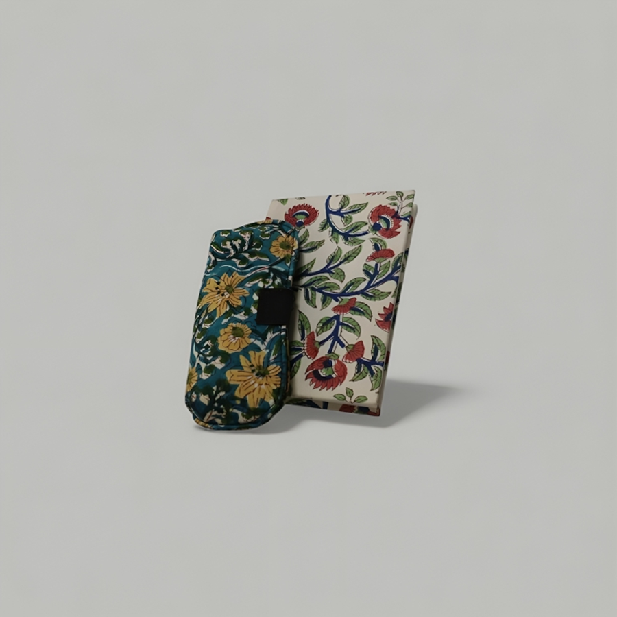 Handcrafted Notebook - Image 4